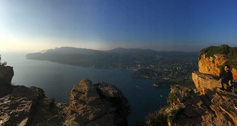 Coucher du soleil sur les calanques de Cassis